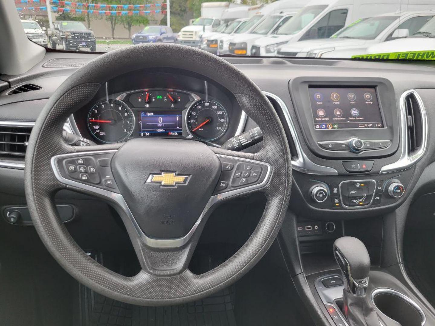 2022 BLACK CHEVROLET EQUINOX LT (3GNAXUEV0NL) with an 1.5L engine, Automatic transmission, located at 929 East 8th Ave, Anchorage, AK, 99501, (907) 274-2277, 61.214783, -149.866074 - Photo#4