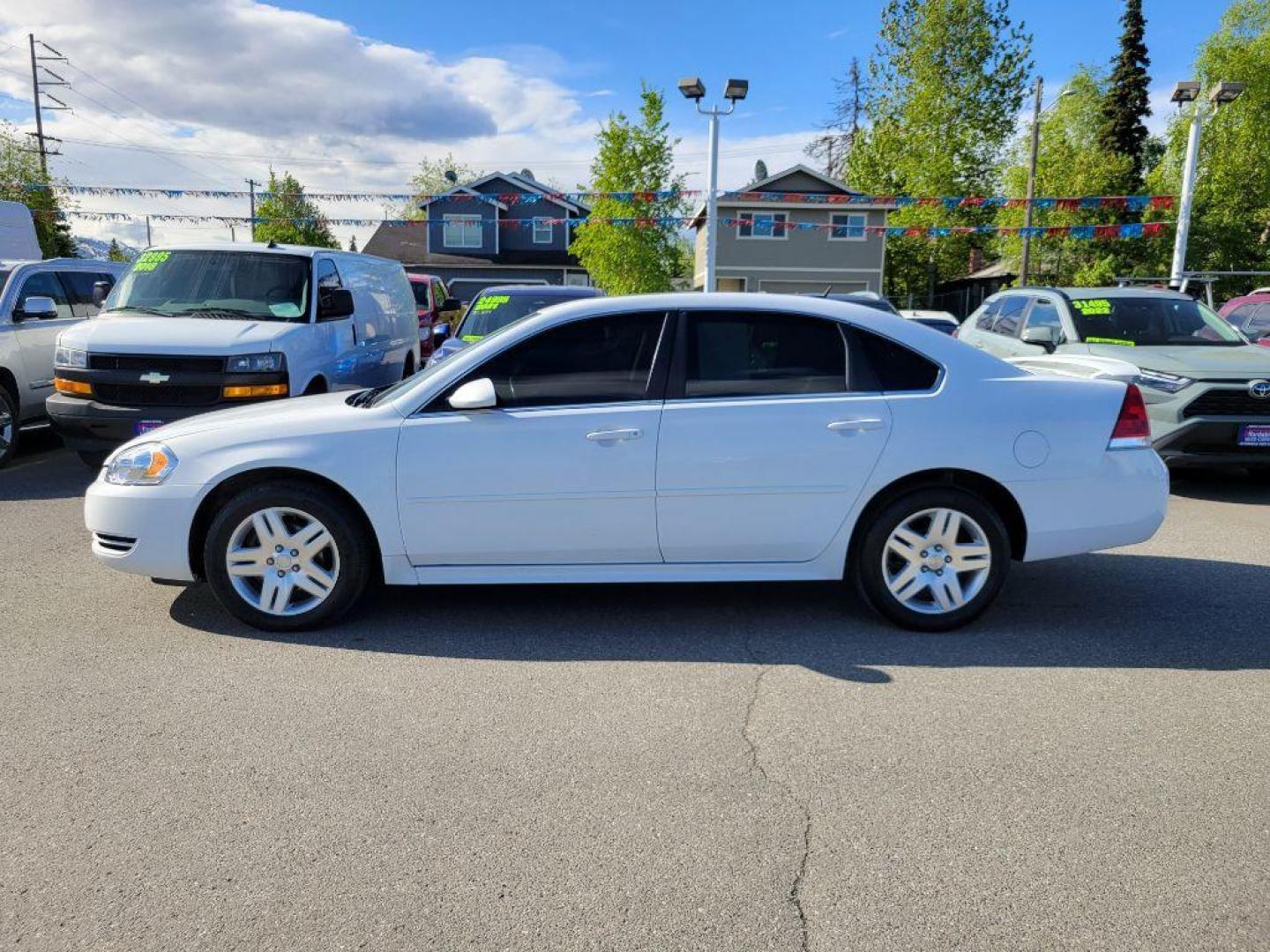 2012 WHITE CHEVROLET IMPALA LT (2G1WG5E31C1) with an 3.6L engine, Automatic transmission, located at 929 East 8th Ave, Anchorage, AK, 99501, (907) 274-2277, 61.214783, -149.866074 - Photo#1