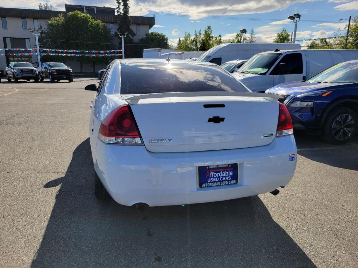 2012 WHITE CHEVROLET IMPALA LT (2G1WG5E31C1) with an 3.6L engine, Automatic transmission, located at 929 East 8th Ave, Anchorage, AK, 99501, (907) 274-2277, 61.214783, -149.866074 - Photo#2