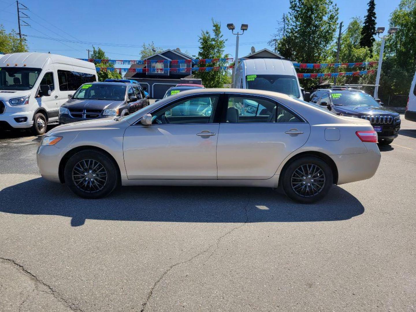 2009 TAN TOYOTA CAMRY BASE (4T4BE46K89R) with an 2.4L engine, Automatic transmission, located at 929 East 8th Ave, Anchorage, AK, 99501, (907) 274-2277, 61.214783, -149.866074 - Photo#1