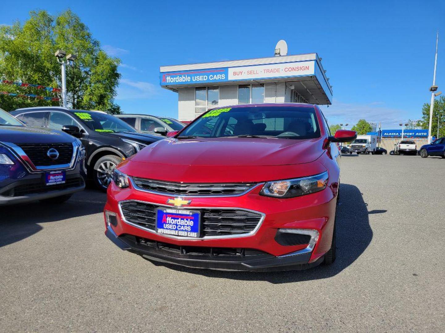 2018 MAROON CHEVROLET MALIBU LT (1G1ZD5ST4JF) with an 1.5L engine, Automatic transmission, located at 929 East 8th Ave, Anchorage, AK, 99501, (907) 274-2277, 61.214783, -149.866074 - Photo#0