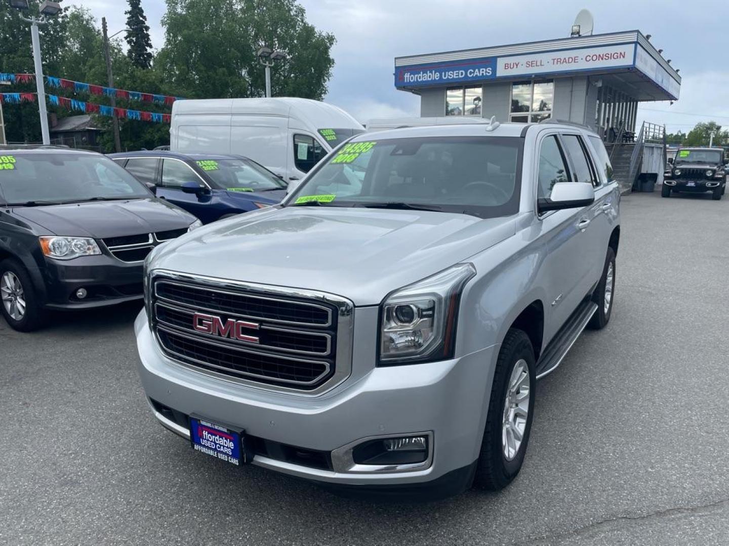 2018 SILVER GMC YUKON SLT (1GKS2BKC0JR) with an 5.3L engine, Automatic transmission, located at 929 East 8th Ave, Anchorage, AK, 99501, (907) 274-2277, 61.214783, -149.866074 - Photo#0