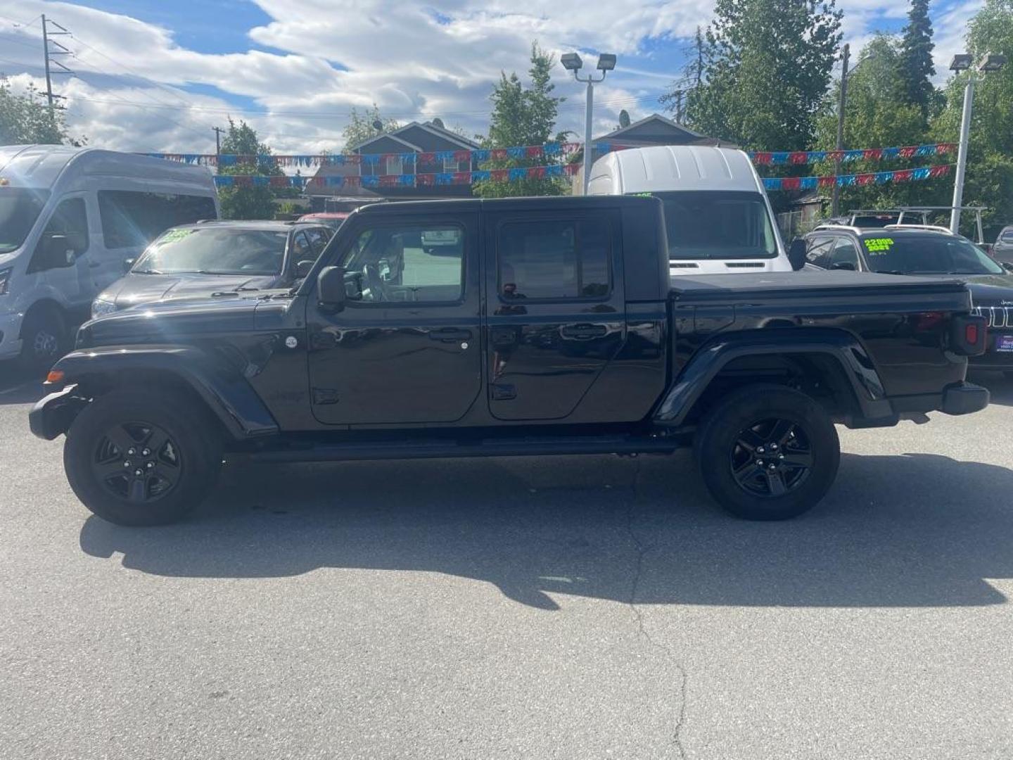 2021 BLACK JEEP GLADIATOR SPORT (1C6HJTAG3ML) with an 3.6L engine, Automatic transmission, located at 929 East 8th Ave, Anchorage, AK, 99501, (907) 274-2277, 61.214783, -149.866074 - Photo#1