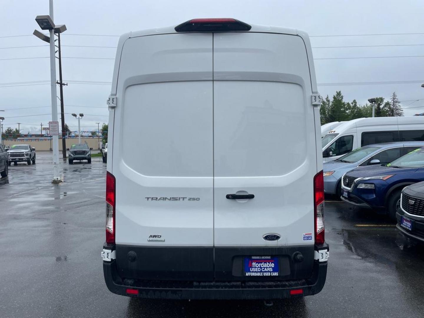 2022 WHITE FORD TRANSIT T-250 (1FTBR2XGXNK) with an 3.5L engine, Automatic transmission, located at 929 East 8th Ave, Anchorage, AK, 99501, (907) 274-2277, 61.214783, -149.866074 - Photo#2