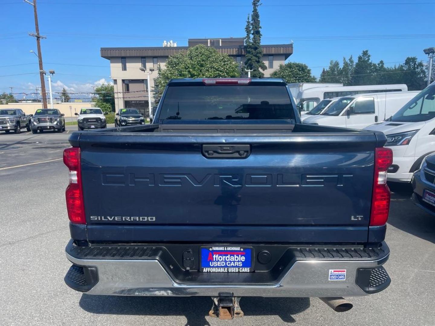 2021 BLUE CHEVROLET SILVERADO 2500 HEAVY DUTY LT (1GC4YNE72MF) with an 6.6L engine, Automatic transmission, located at 929 East 8th Ave, Anchorage, AK, 99501, (907) 274-2277, 61.214783, -149.866074 - Photo#2