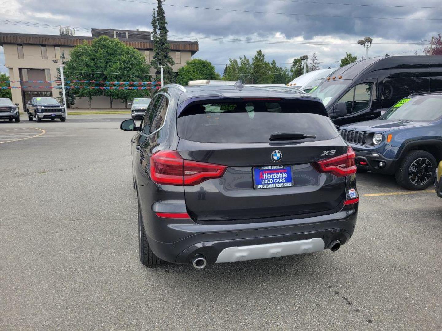 2018 GRAY BMW X3 XDRIVE30I (5UXTR9C55JL) with an 2.0L engine, Automatic transmission, located at 929 East 8th Ave, Anchorage, AK, 99501, (907) 274-2277, 61.214783, -149.866074 - Photo#2