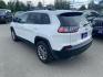 2022 WHITE JEEP CHEROKEE LATITUDE LUX (1C4PJMMX6ND) with an 3.2L engine, Automatic transmission, located at 929 East 8th Ave, Anchorage, AK, 99501, (907) 274-2277, 61.214783, -149.866074 - Photo#2