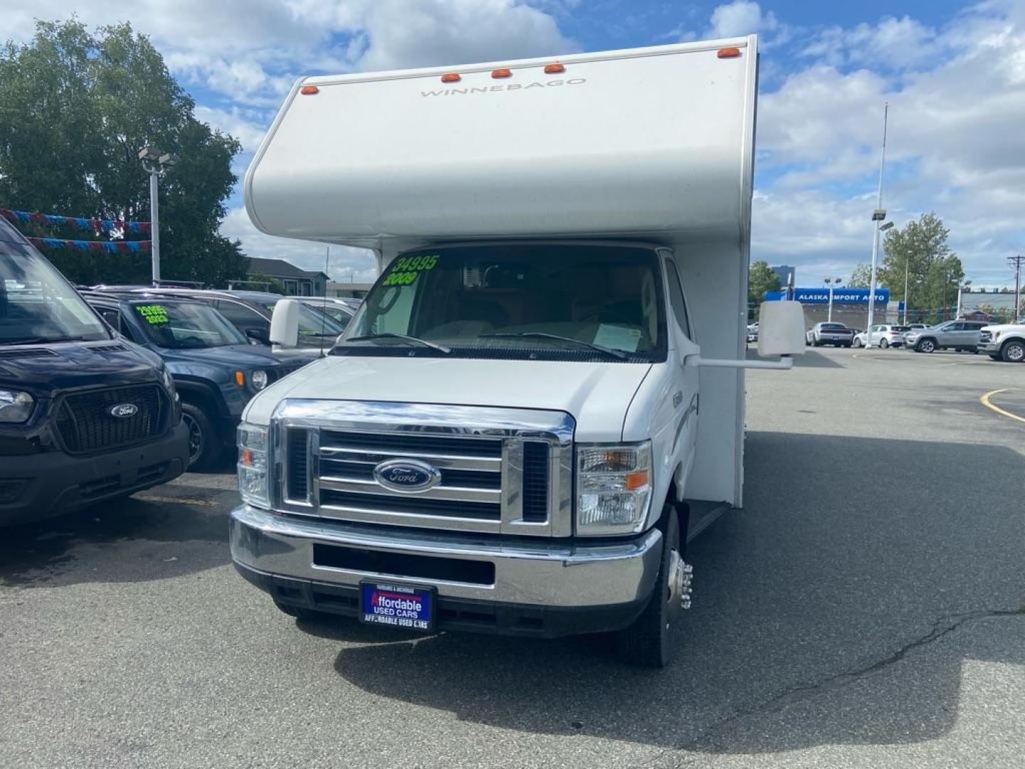 2009 TAN WINNEBAGO ECONOLINE E450 SUPER DUTY CUTAWAY VAN (1FDXE45S98D) with an 6.8L engine, Automatic transmission, located at 929 East 8th Ave, Anchorage, AK, 99501, (907) 274-2277, 61.214783, -149.866074 - Photo#0