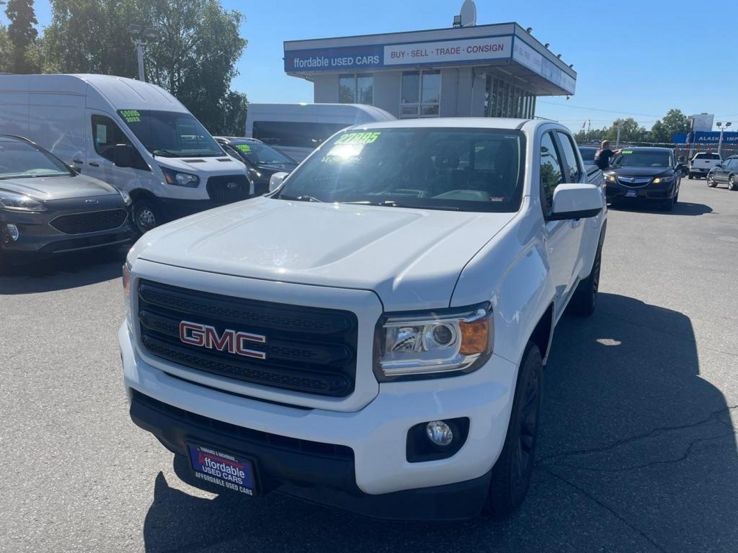 2019 WHITE GMC CANYON SLE (1GTG6CEN1K1) with an 3.6L engine, Automatic transmission, located at 929 East 8th Ave, Anchorage, AK, 99501, (907) 274-2277, 61.214783, -149.866074 - Photo#0