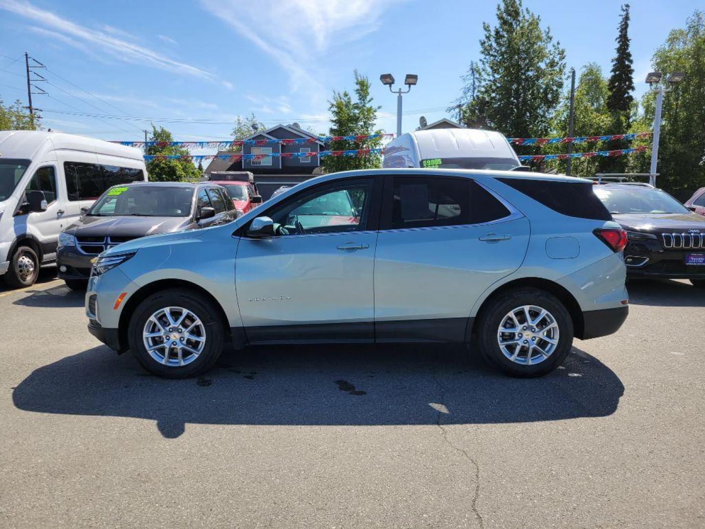 2022 BLUE CHEVROLET EQUINOX LT (2GNAXUEV7N6) with an 1.5L engine, Automatic transmission, located at 929 East 8th Ave, Anchorage, AK, 99501, (907) 274-2277, 61.214783, -149.866074 - Photo#1