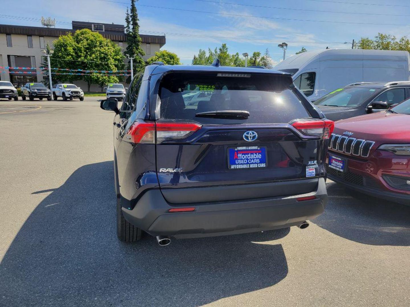 2022 BLUE TOYOTA RAV4 XLE HYBRID XLE (4T3RWRFVXNU) with an 2.5L engine, Automatic transmission, located at 929 East 8th Ave, Anchorage, AK, 99501, (907) 274-2277, 61.214783, -149.866074 - Photo#2