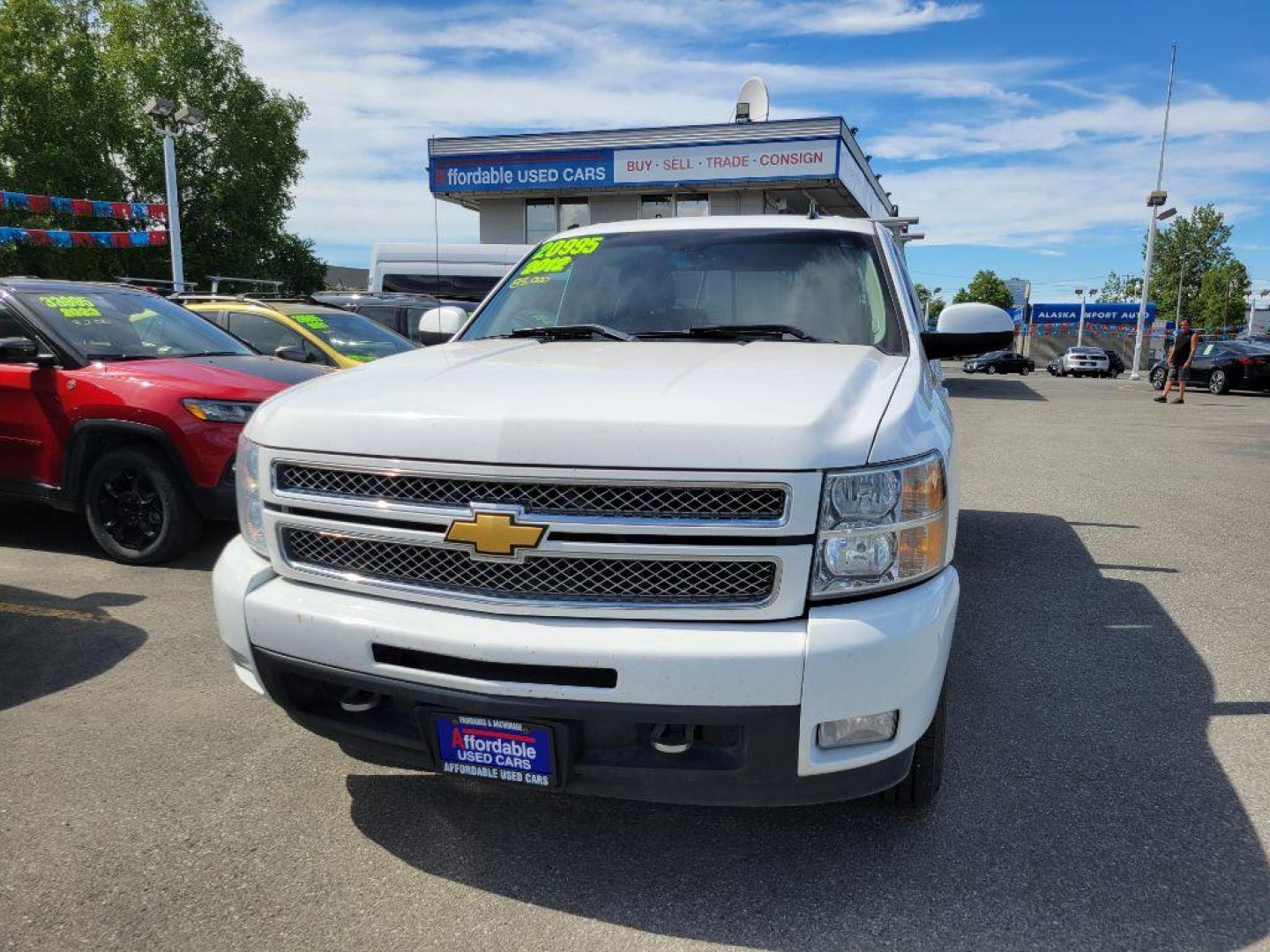 2012 WHITE CHEVROLET SILVERADO 1500 LTZ (3GCPKTE78CG) with an 5.3L engine, Automatic transmission, located at 929 East 8th Ave, Anchorage, AK, 99501, (907) 274-2277, 61.214783, -149.866074 - Photo#0