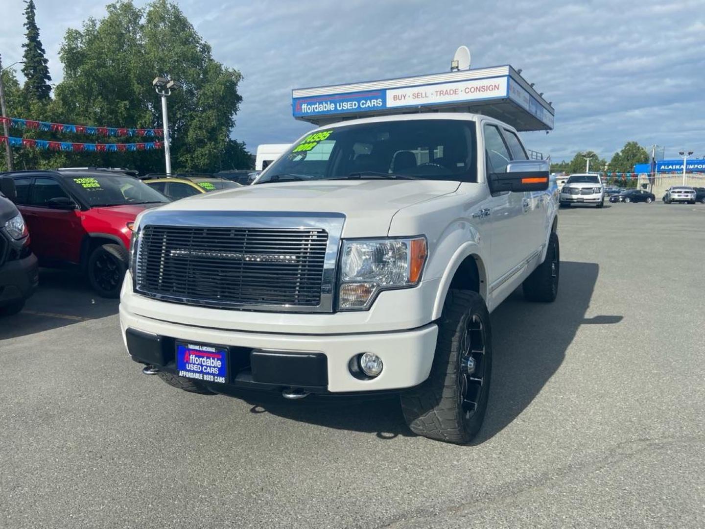 2012 WHITE FORD F150 PLATINUM SUPERCREW (1FTFW1EF6CF) with an 5.0L engine, Automatic transmission, located at 929 East 8th Ave, Anchorage, AK, 99501, (907) 274-2277, 61.214783, -149.866074 - Photo#0