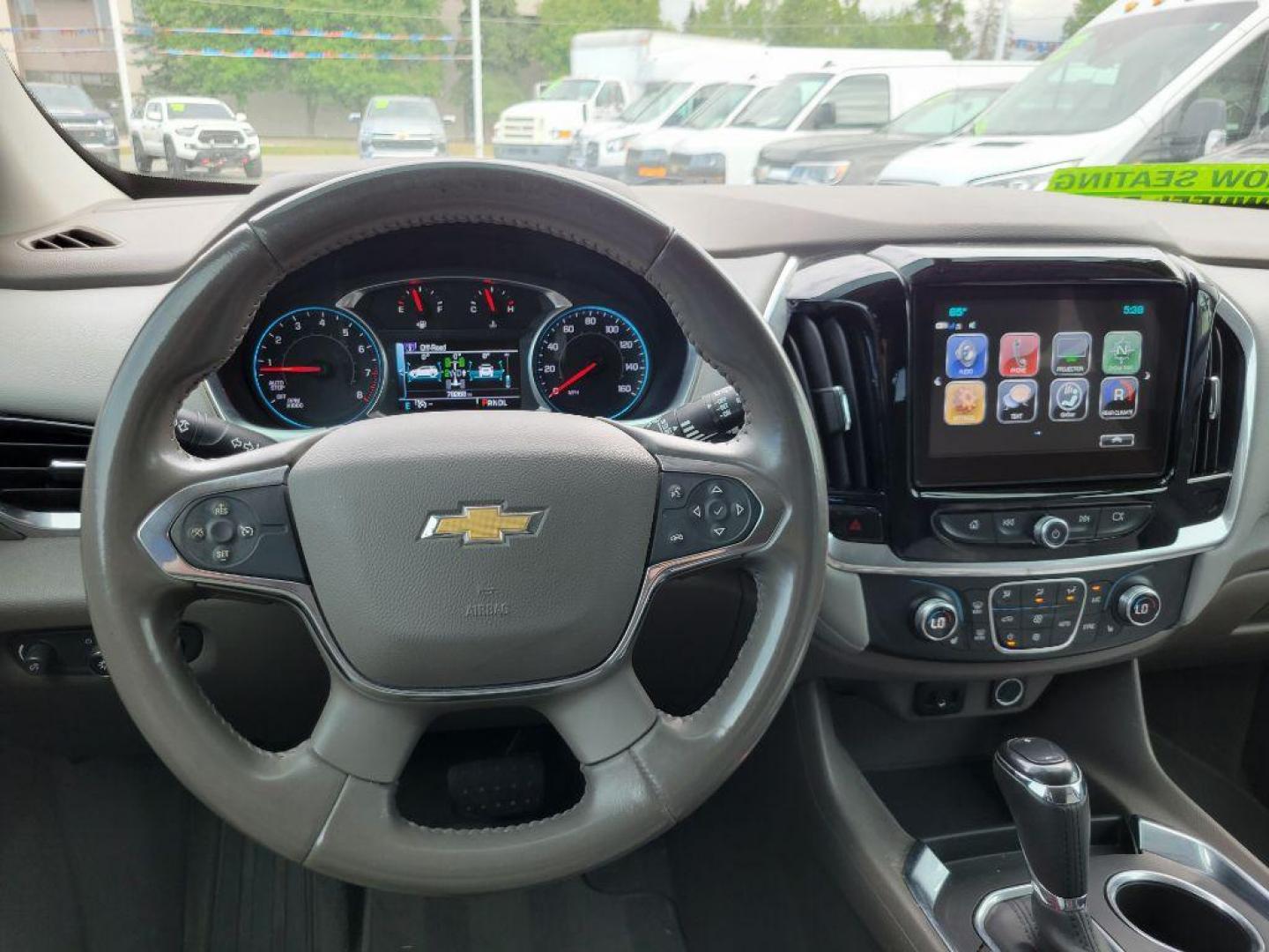 2019 SILVER CHEVROLET TRAVERSE LT (1GNEVGKW7KJ) with an 3.6L engine, Automatic transmission, located at 929 East 8th Ave, Anchorage, AK, 99501, (907) 274-2277, 61.214783, -149.866074 - Photo#4