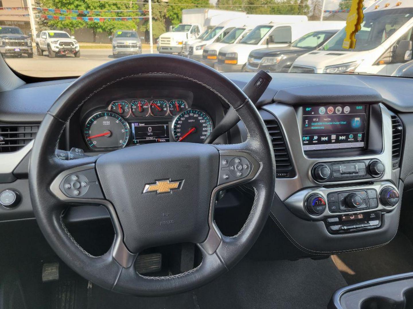 2020 SILVER CHEVROLET TAHOE 1500 LS (1GNSKAECXLR) with an 5.3L engine, Automatic transmission, located at 929 East 8th Ave, Anchorage, AK, 99501, (907) 274-2277, 61.214783, -149.866074 - Photo#4