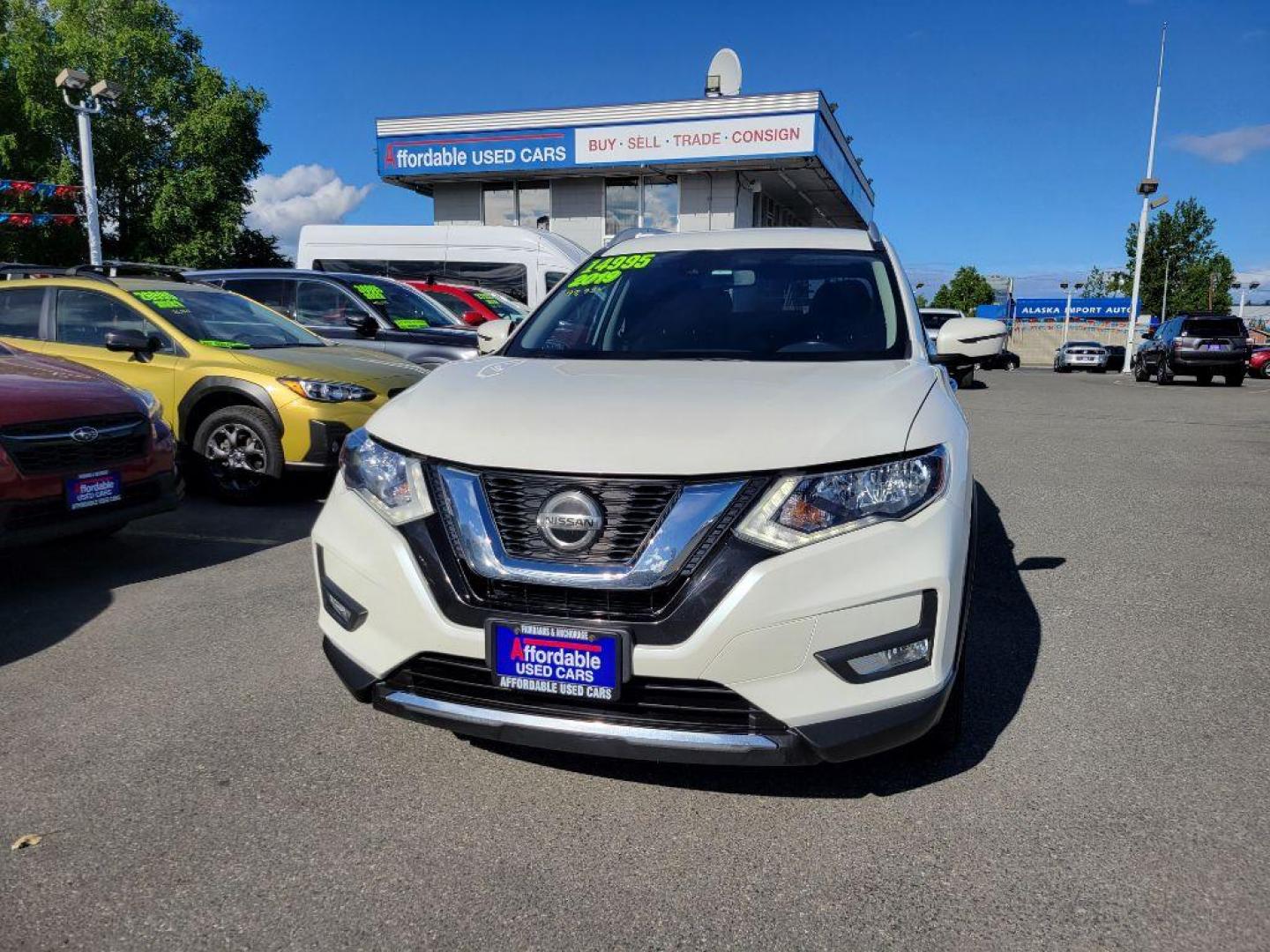 2019 WHITE NISSAN ROGUE S (JN8AT2MT7KW) with an 2.5L engine, Continuously Variable transmission, located at 929 East 8th Ave, Anchorage, AK, 99501, (907) 274-2277, 61.214783, -149.866074 - Photo#0