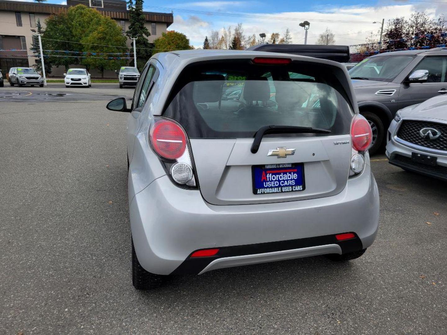 2015 SILVER CHEVROLET SPARK 1LT (KL8CD6S98FC) with an 1.2L engine, Continuously Variable transmission, located at 929 East 8th Ave, Anchorage, AK, 99501, (907) 274-2277, 61.214783, -149.866074 - Photo#2