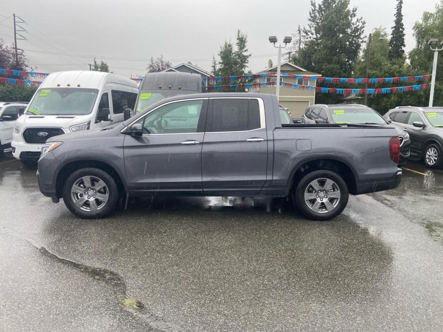 2020 GRAY HONDA RIDGELINE RTL (5FPYK3F74LB) with an 3.5L engine, Automatic transmission, located at 929 East 8th Ave, Anchorage, AK, 99501, (907) 274-2277, 61.214783, -149.866074 - Photo#1