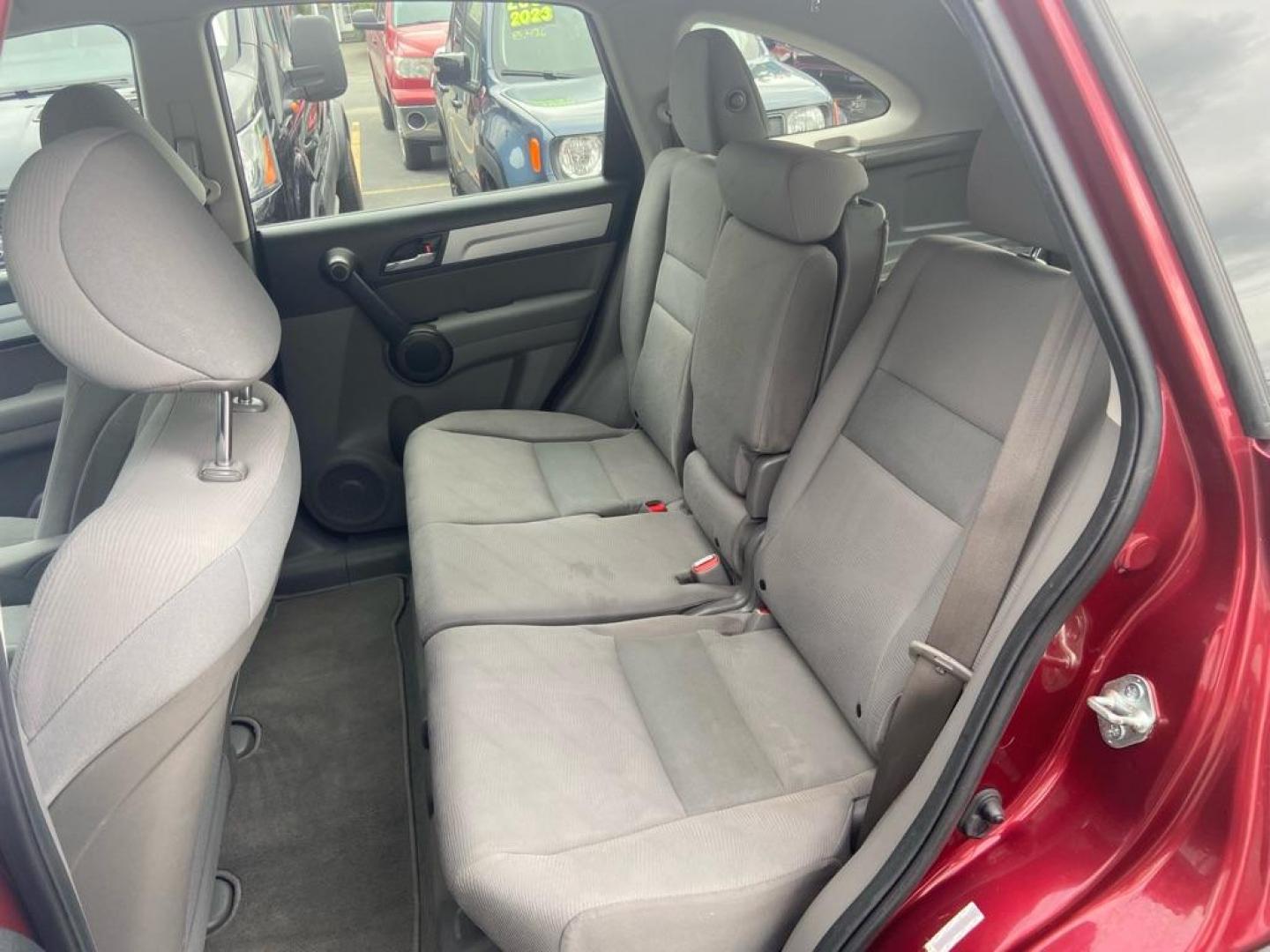 2011 RED HONDA CR-V LX (JHLRE4H32BC) with an 2.4L engine, Automatic transmission, located at 929 East 8th Ave, Anchorage, AK, 99501, (907) 274-2277, 61.214783, -149.866074 - Photo#3