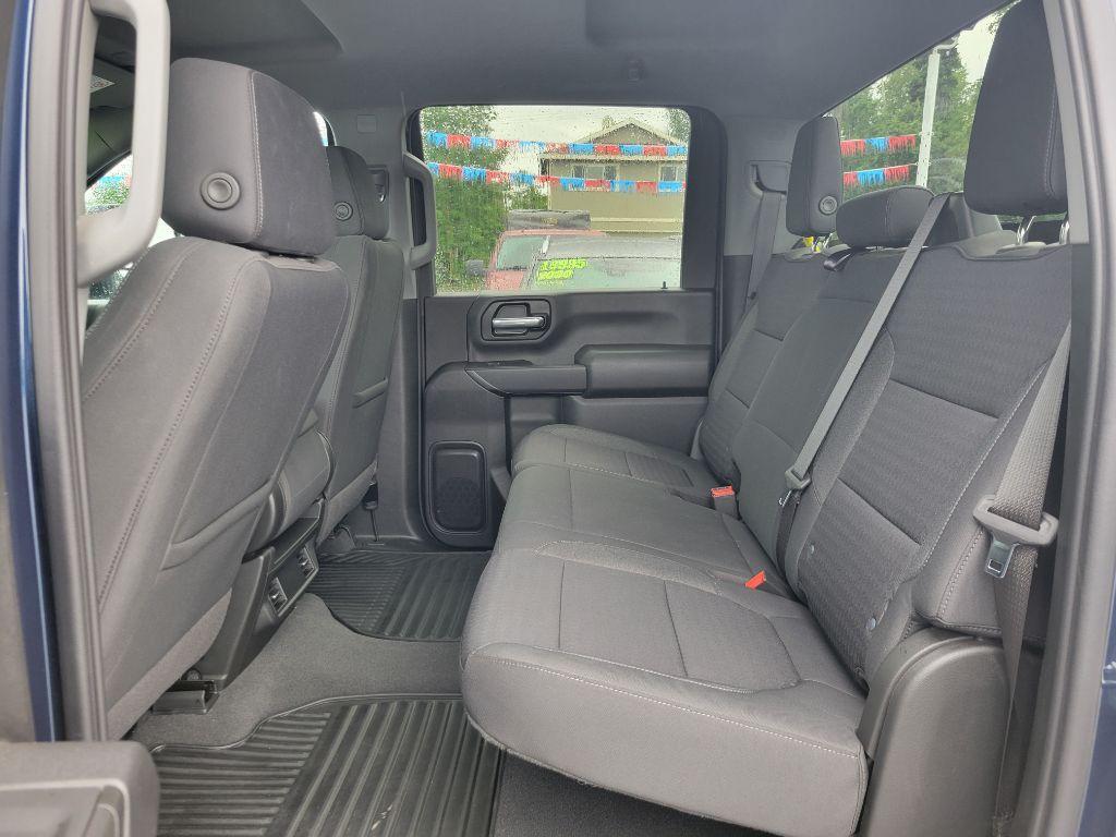 2023 Chevrolet Silverado 2500HD photo 3