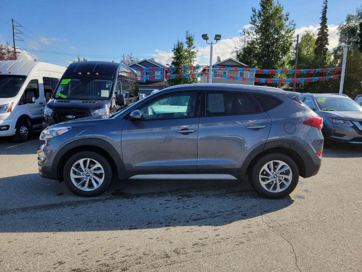 2018 GRAY HYUNDAI TUCSON SEL SEL (KM8J3CA48JU) with an 2.0L engine, Automatic transmission, located at 929 East 8th Ave, Anchorage, AK, 99501, (907) 274-2277, 61.214783, -149.866074 - Photo#1