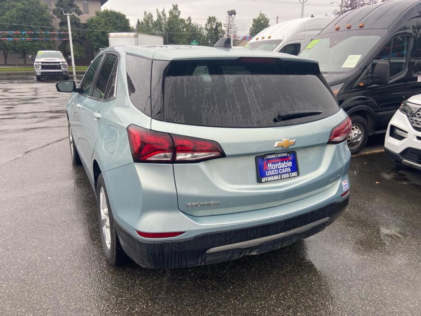 2022 BLUE CHEVROLET EQUINOX LT LT (2GNAXUEVXN6) with an 1.5L engine, Automatic transmission, located at 929 East 8th Ave, Anchorage, AK, 99501, (907) 274-2277, 61.214783, -149.866074 - Photo#2