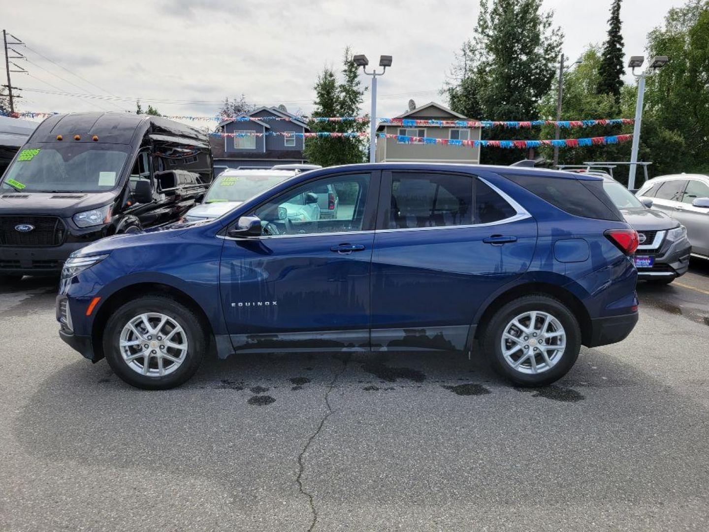 2022 BLUE CHEVROLET EQUINOX LT LT (3GNAXUEVXNL) with an 1.5L engine, Automatic transmission, located at 929 East 8th Ave, Anchorage, AK, 99501, (907) 274-2277, 61.214783, -149.866074 - Photo#1