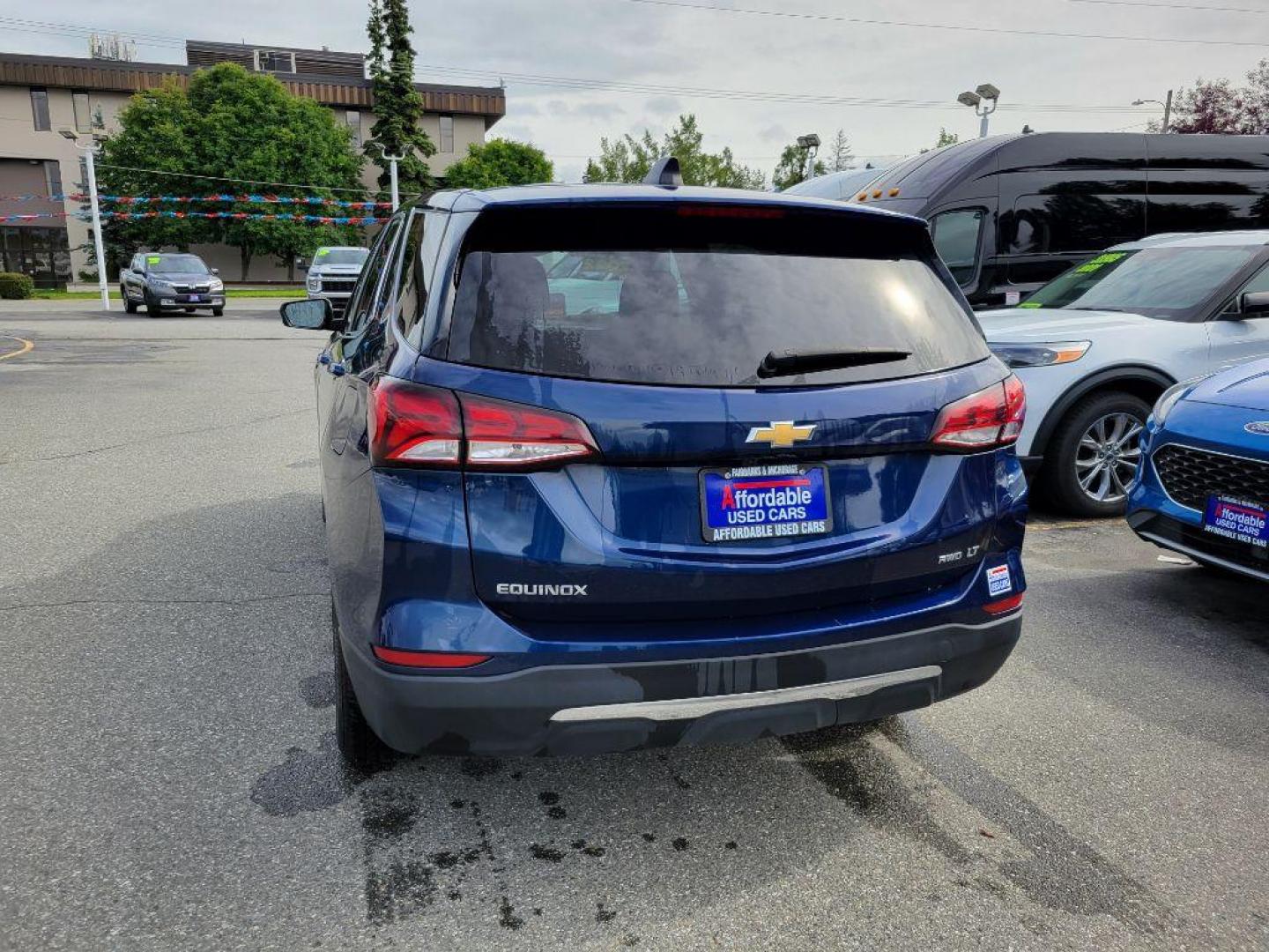 2022 BLUE CHEVROLET EQUINOX LT LT (3GNAXUEVXNL) with an 1.5L engine, Automatic transmission, located at 929 East 8th Ave, Anchorage, AK, 99501, (907) 274-2277, 61.214783, -149.866074 - Photo#2