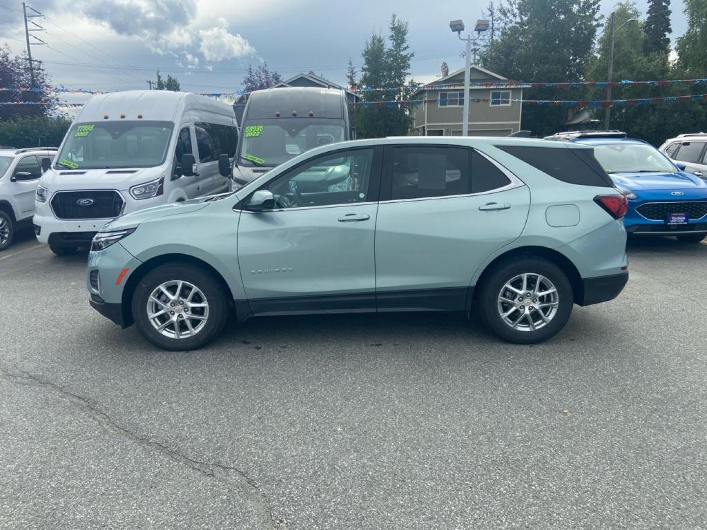 2022 BLUE CHEVROLET EQUINOX LT LT (2GNAXUEV8N6) with an 1.5L engine, Automatic transmission, located at 929 East 8th Ave, Anchorage, AK, 99501, (907) 274-2277, 61.214783, -149.866074 - Photo#0