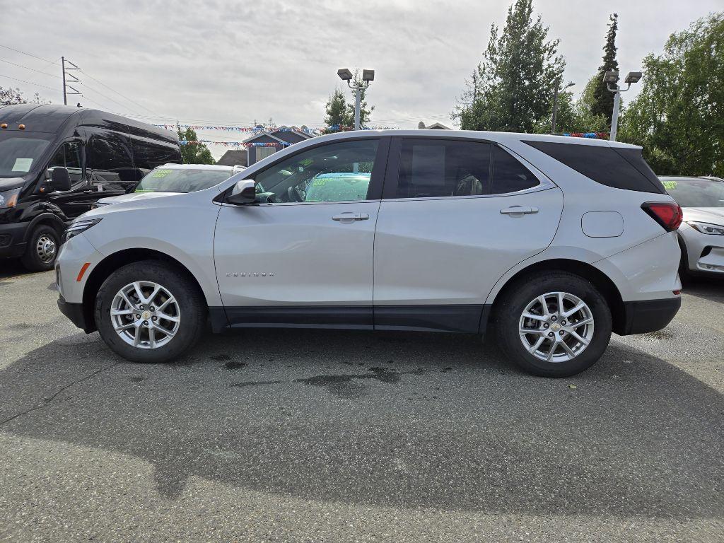 photo of 2022 CHEVROLET EQUINOX LT 4DR