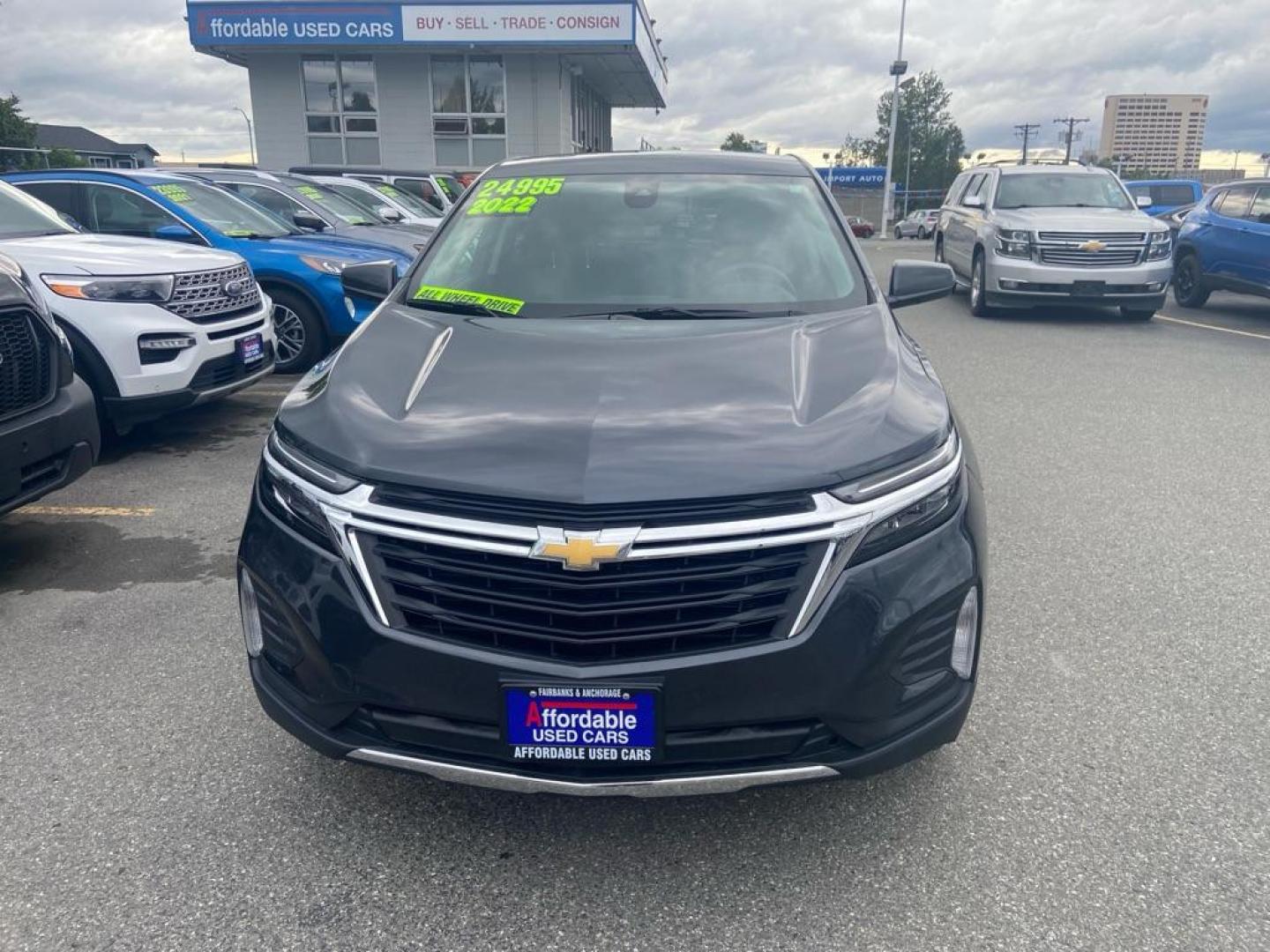 2022 GRAY CHEVROLET EQUINOX LT LT (2GNAXUEV5N6) with an 1.5L engine, Automatic transmission, located at 929 East 8th Ave, Anchorage, AK, 99501, (907) 274-2277, 61.214783, -149.866074 - Photo#0