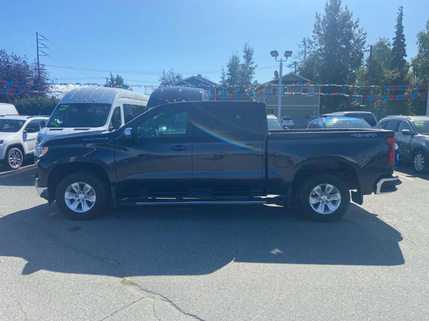 2023 BLUE CHEVROLET SILVERADO 1500 LT (2GCUDDED6P1) with an 5.3L engine, Automatic transmission, located at 929 East 8th Ave, Anchorage, AK, 99501, (907) 274-2277, 61.214783, -149.866074 - Photo#1