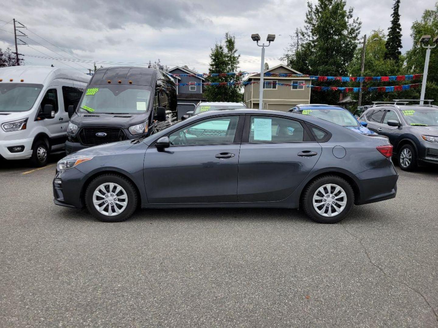 2020 BLACK KIA FORTE FE (3KPF24AD0LE) with an 2.0L engine, Automatic transmission, located at 929 East 8th Ave, Anchorage, AK, 99501, (907) 274-2277, 61.214783, -149.866074 - Photo#1