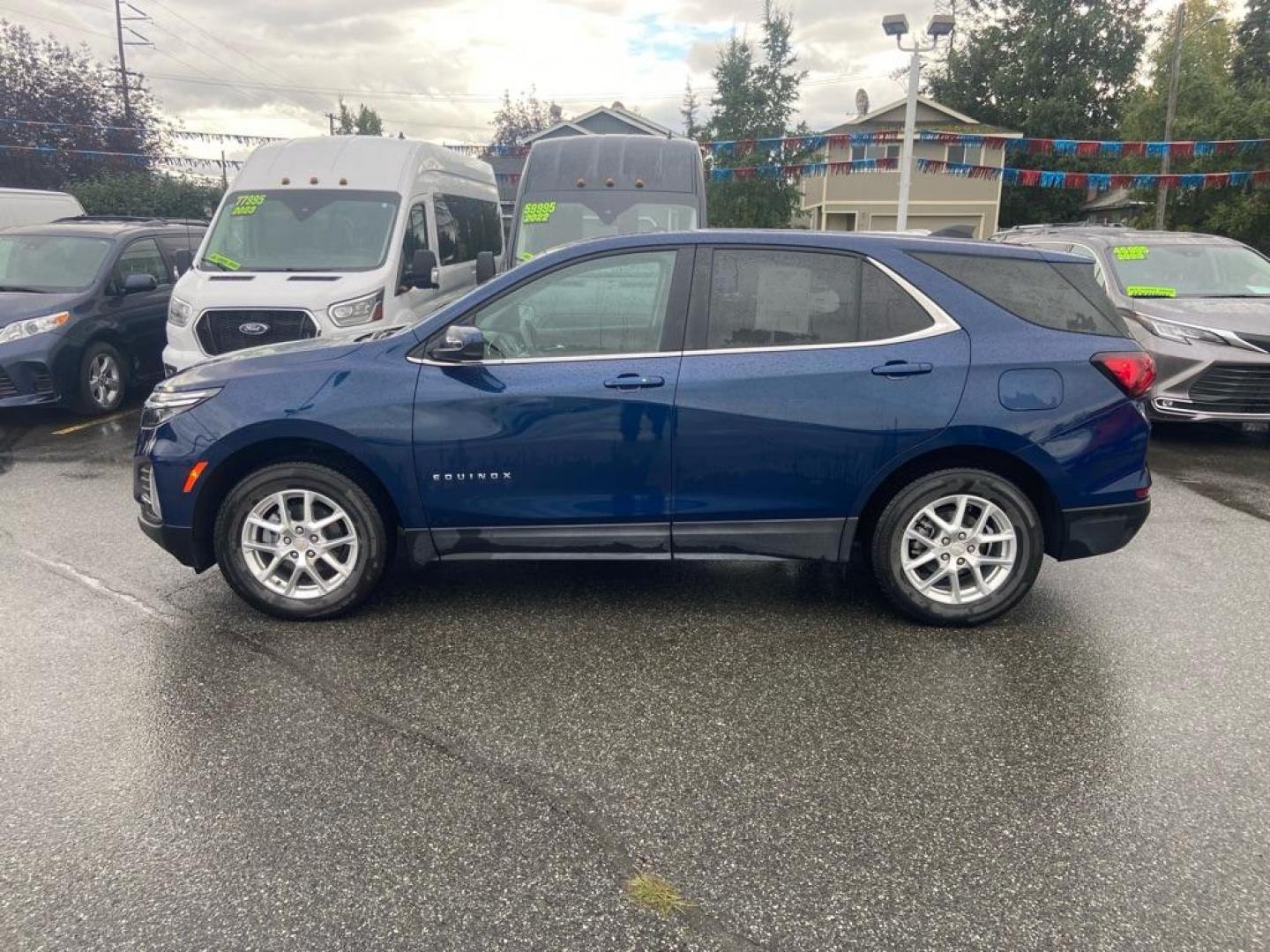 2022 BLUE CHEVROLET EQUINOX LT LT (3GNAXUEV8NL) with an 1.5L engine, Automatic transmission, located at 929 East 8th Ave, Anchorage, AK, 99501, (907) 274-2277, 61.214783, -149.866074 - Photo#1