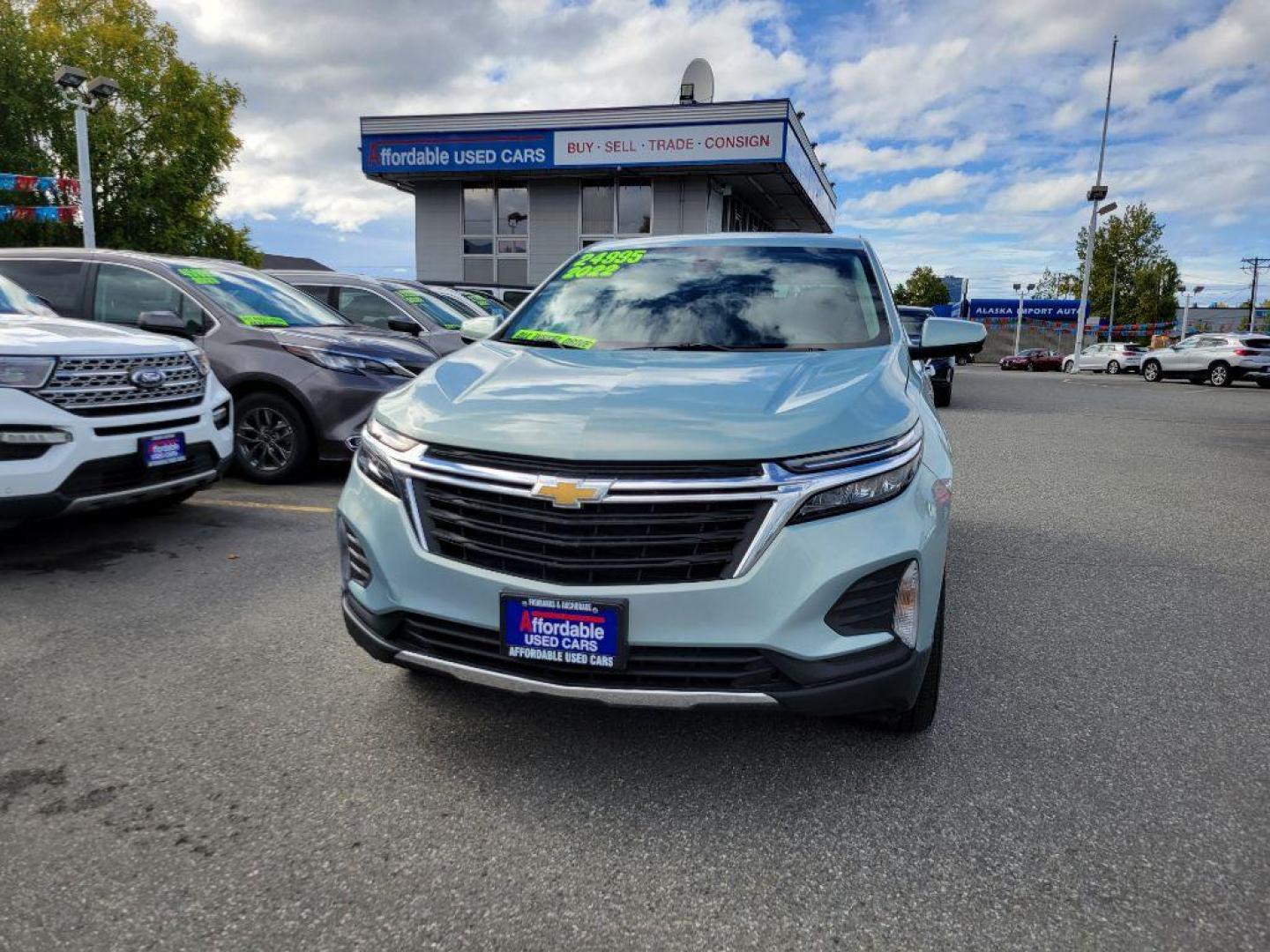 2022 BLUE CHEVROLET EQUINOX LT LT (2GNAXUEV2N6) with an 1.5L engine, Automatic transmission, located at 929 East 8th Ave, Anchorage, AK, 99501, (907) 274-2277, 61.214783, -149.866074 - Photo#0