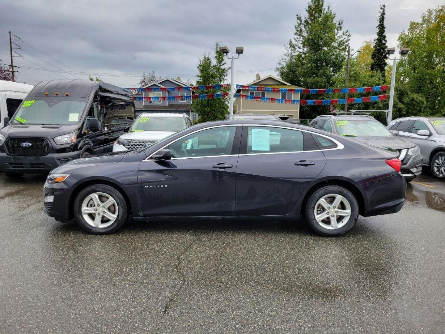 2022 GRAY CHEVROLET MALIBU LS LS (1G1ZB5ST5NF) with an 1.5L engine, Continuously Variable transmission, located at 929 East 8th Ave, Anchorage, AK, 99501, (907) 274-2277, 61.214783, -149.866074 - Photo#1