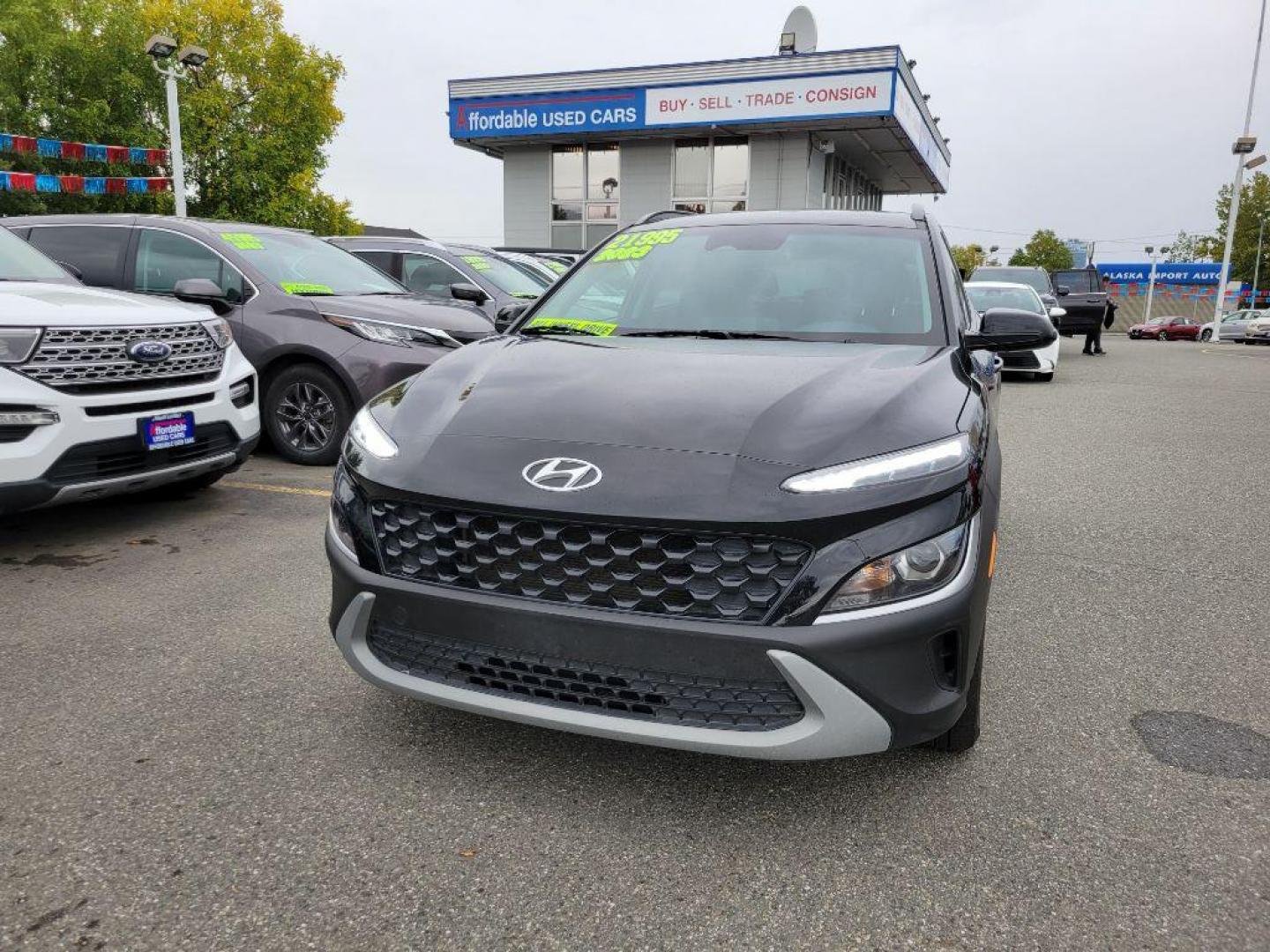 2023 BLACK HYUNDAI KONA SEL SEL (KM8K6CAB1PU) with an 2.0L engine, Continuously Variable transmission, located at 929 East 8th Ave, Anchorage, AK, 99501, (907) 274-2277, 61.214783, -149.866074 - Photo#0