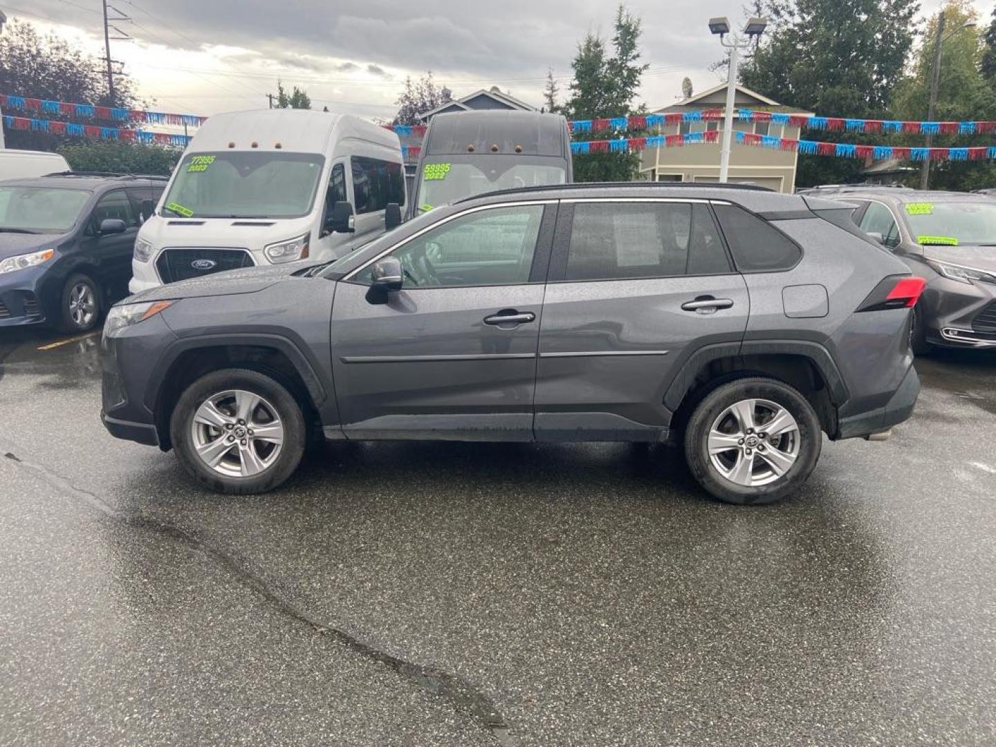 2023 GRAY TOYOTA RAV4 XLE XLE (2T3P1RFV1PC) with an 2.5L engine, Automatic transmission, located at 929 East 8th Ave, Anchorage, AK, 99501, (907) 274-2277, 61.214783, -149.866074 - Photo#1