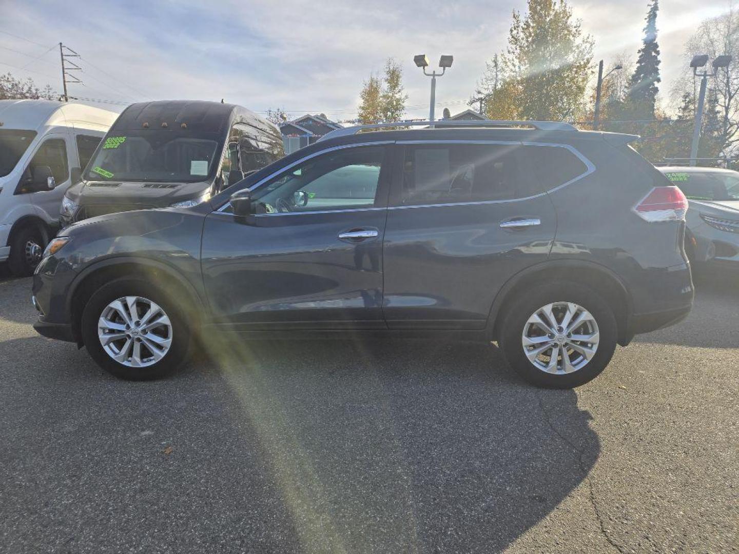 2015 BLUE NISSAN ROGUE SV (5N1AT2MV4FC) with an 2.5L engine, Continuously Variable transmission, located at 929 East 8th Ave, Anchorage, AK, 99501, (907) 274-2277, 61.214783, -149.866074 - Photo#1