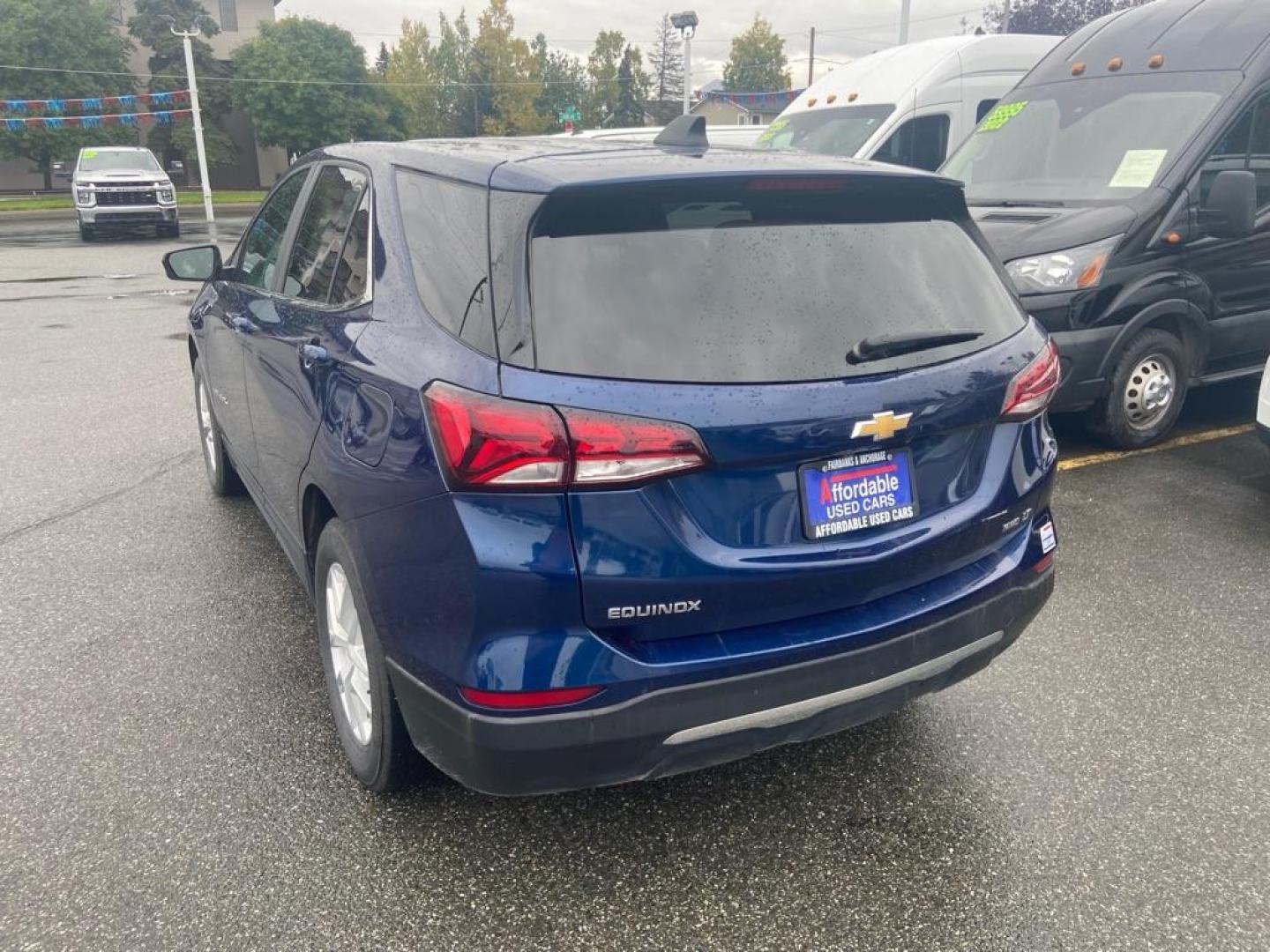 2022 BLUE CHEVROLET EQUINOX LT LT (3GNAXUEV4NL) with an 1.5L engine, Automatic transmission, located at 929 East 8th Ave, Anchorage, AK, 99501, (907) 274-2277, 61.214783, -149.866074 - Photo#2