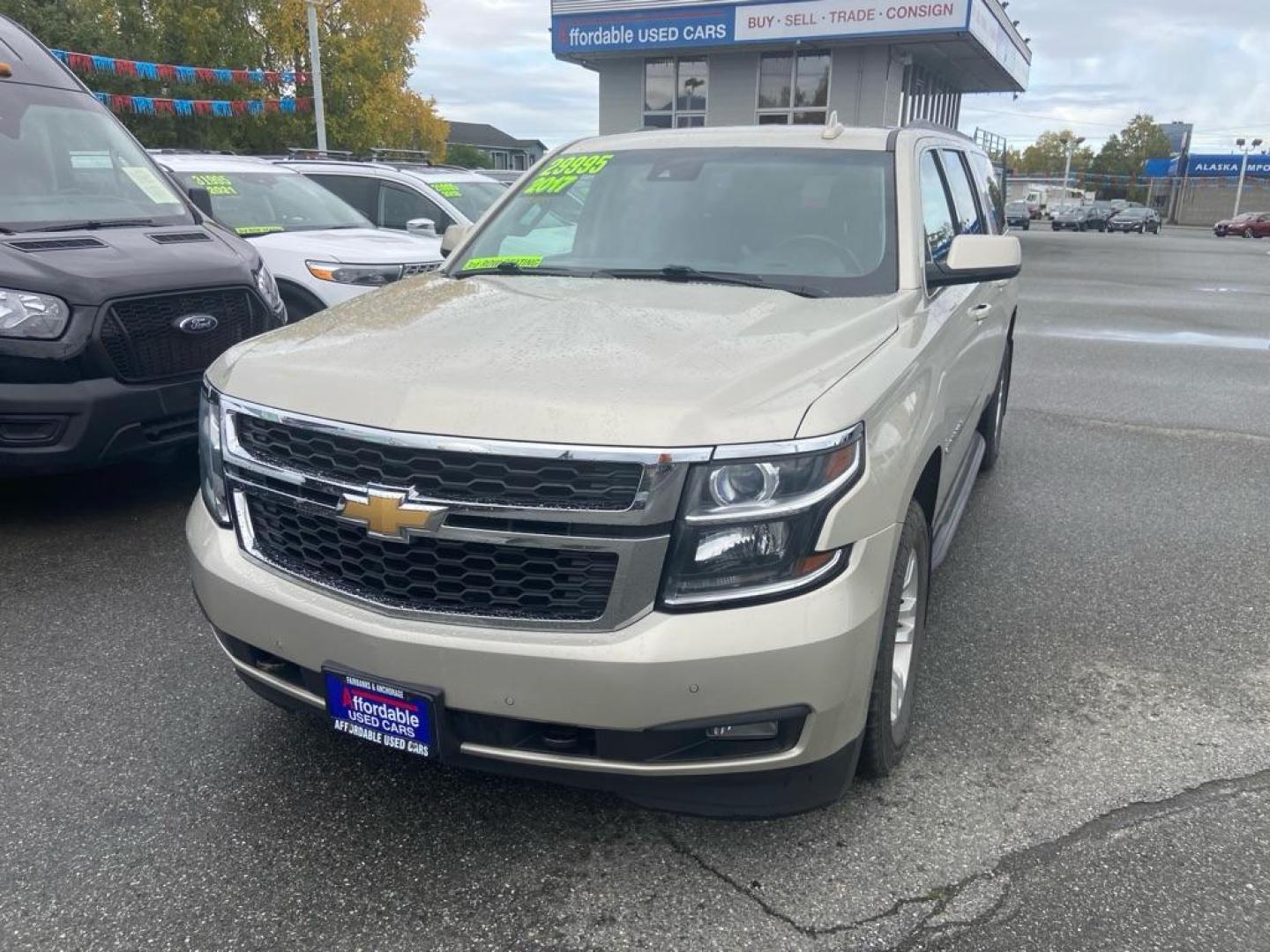 2017 GOLD CHEVROLET SUBURBAN 1500 LT (1GNSKHKC9HR) with an 5.3L engine, Automatic transmission, located at 929 East 8th Ave, Anchorage, AK, 99501, (907) 274-2277, 61.214783, -149.866074 - Photo#0