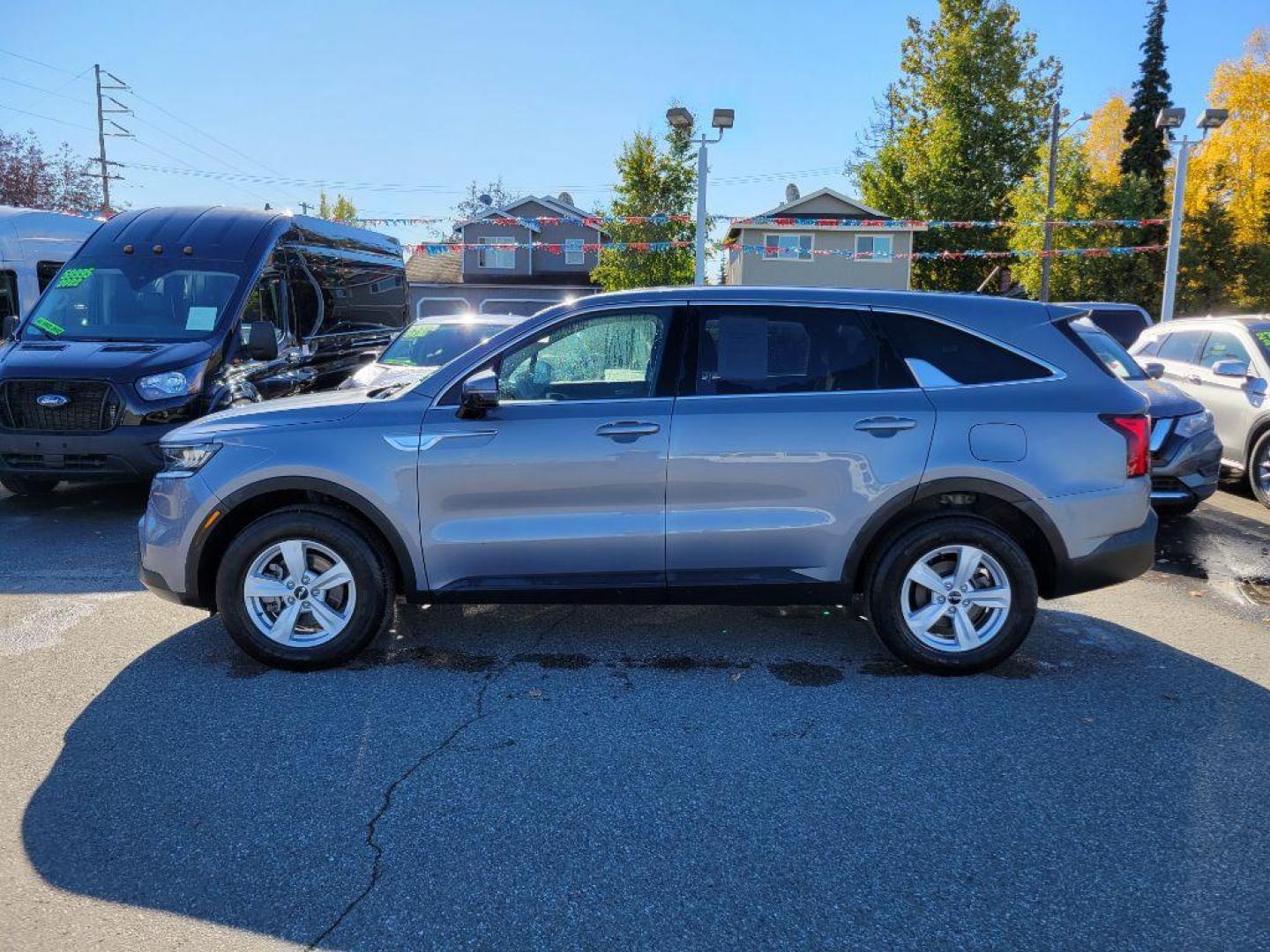 2022 BLUE KIA SORENTO LX (5XYRGDLC9NG) with an 2.5L engine, Automatic transmission, located at 929 East 8th Ave, Anchorage, AK, 99501, (907) 274-2277, 61.214783, -149.866074 - Photo#1