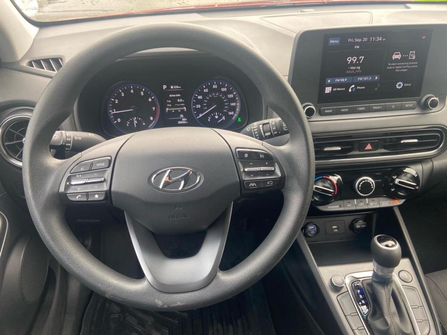 2023 RED HYUNDAI KONA SEL SEL (KM8K6CAB9PU) with an 2.0L engine, Continuously Variable transmission, located at 929 East 8th Ave, Anchorage, AK, 99501, (907) 274-2277, 61.214783, -149.866074 - Photo#4