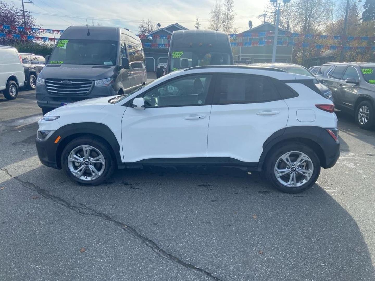 2023 WHITE HYUNDAI KONA SEL SEL (KM8K6CAB5PU) with an 2.0L engine, Continuously Variable transmission, located at 929 East 8th Ave, Anchorage, AK, 99501, (907) 274-2277, 61.214783, -149.866074 - Photo#1