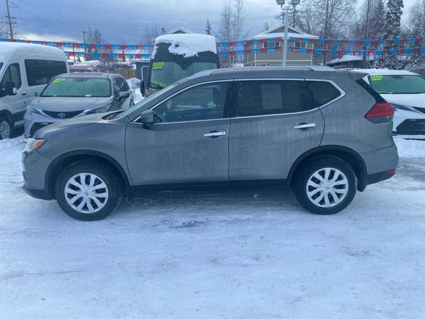 2017 GRAY NISSAN ROGUE S (JN8AT2MV9HW) with an 2.5L engine, Continuously Variable transmission, located at 929 East 8th Ave, Anchorage, AK, 99501, (907) 274-2277, 61.214783, -149.866074 - Photo#1