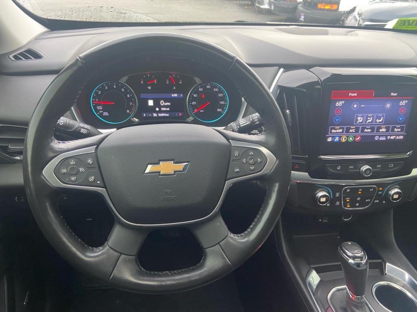 2020 BLACK CHEVROLET TRAVERSE LT (1GNEVHKW5LJ) with an 3.6L engine, Automatic transmission, located at 929 East 8th Ave, Anchorage, AK, 99501, (907) 274-2277, 61.214783, -149.866074 - Photo#4