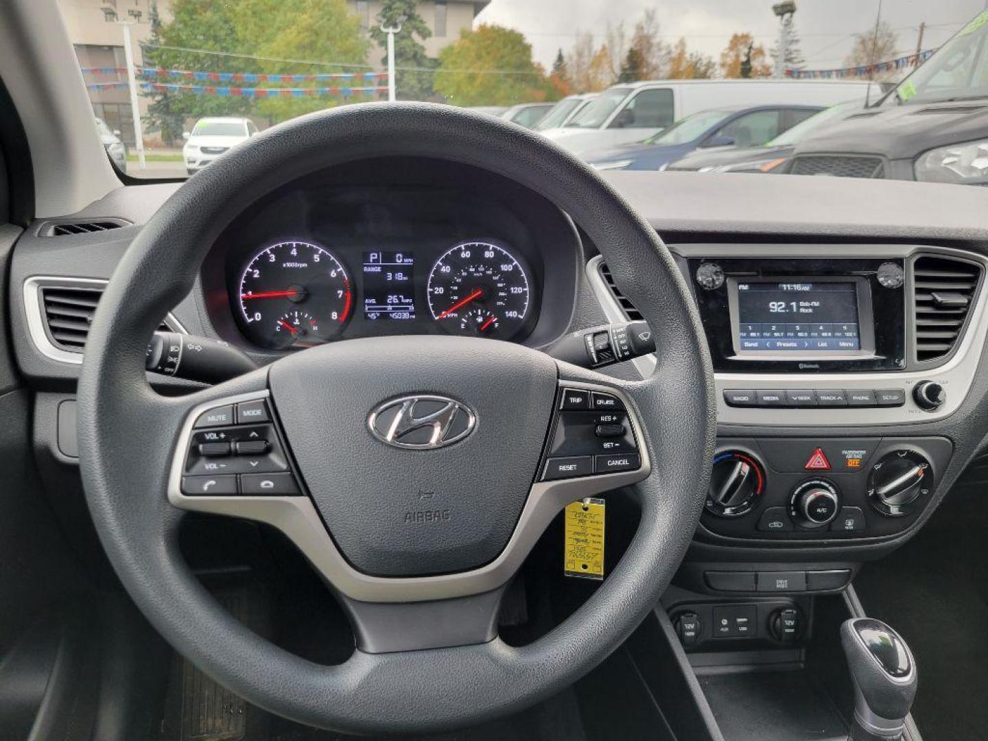 2021 RED HYUNDAI ACCENT SE SE (3KPC24A69ME) with an 1.6L engine, 6-Speed Manual transmission, located at 929 East 8th Ave, Anchorage, AK, 99501, (907) 274-2277, 61.214783, -149.866074 - Photo#4