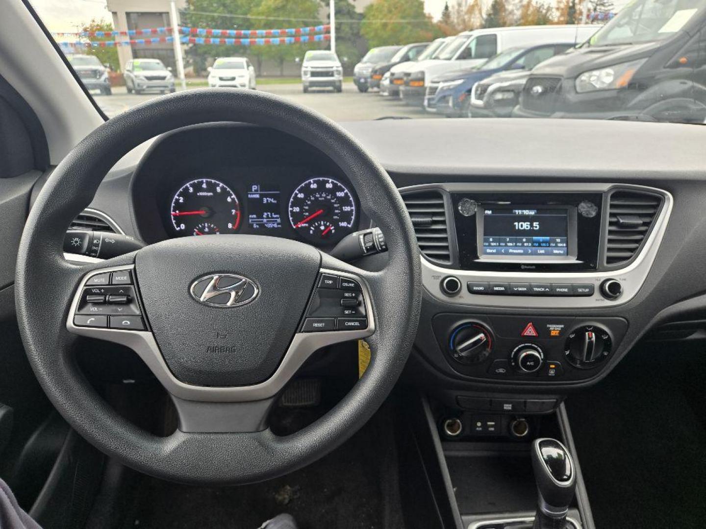 2021 RED HYUNDAI ACCENT SE SE (3KPC24A62ME) with an 1.6L engine, 6-Speed Manual transmission, located at 929 East 8th Ave, Anchorage, AK, 99501, (907) 274-2277, 61.214783, -149.866074 - Photo#4