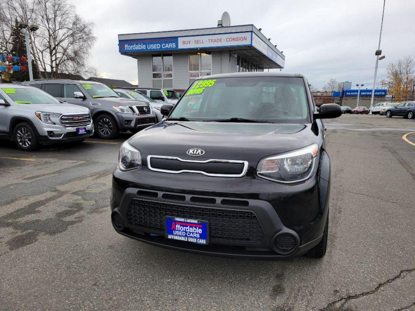 2015 BLACK KIA SOUL (KNDJN2A26F7) with an 1.6L engine, Automatic transmission, located at 929 East 8th Ave, Anchorage, AK, 99501, (907) 274-2277, 61.214783, -149.866074 - Photo#0