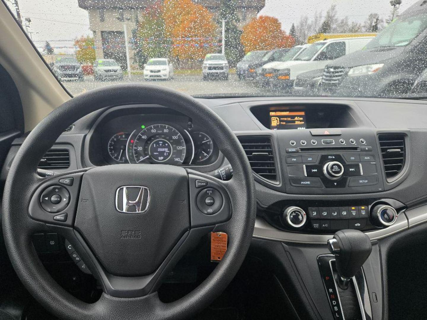 2016 WHITE HONDA CR-V LX (5J6RM4H35GL) with an 2.4L engine, Continuously Variable transmission, located at 929 East 8th Ave, Anchorage, AK, 99501, (907) 274-2277, 61.214783, -149.866074 - Photo#4